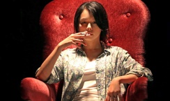 许家印老婆知道他和范冰冰吗